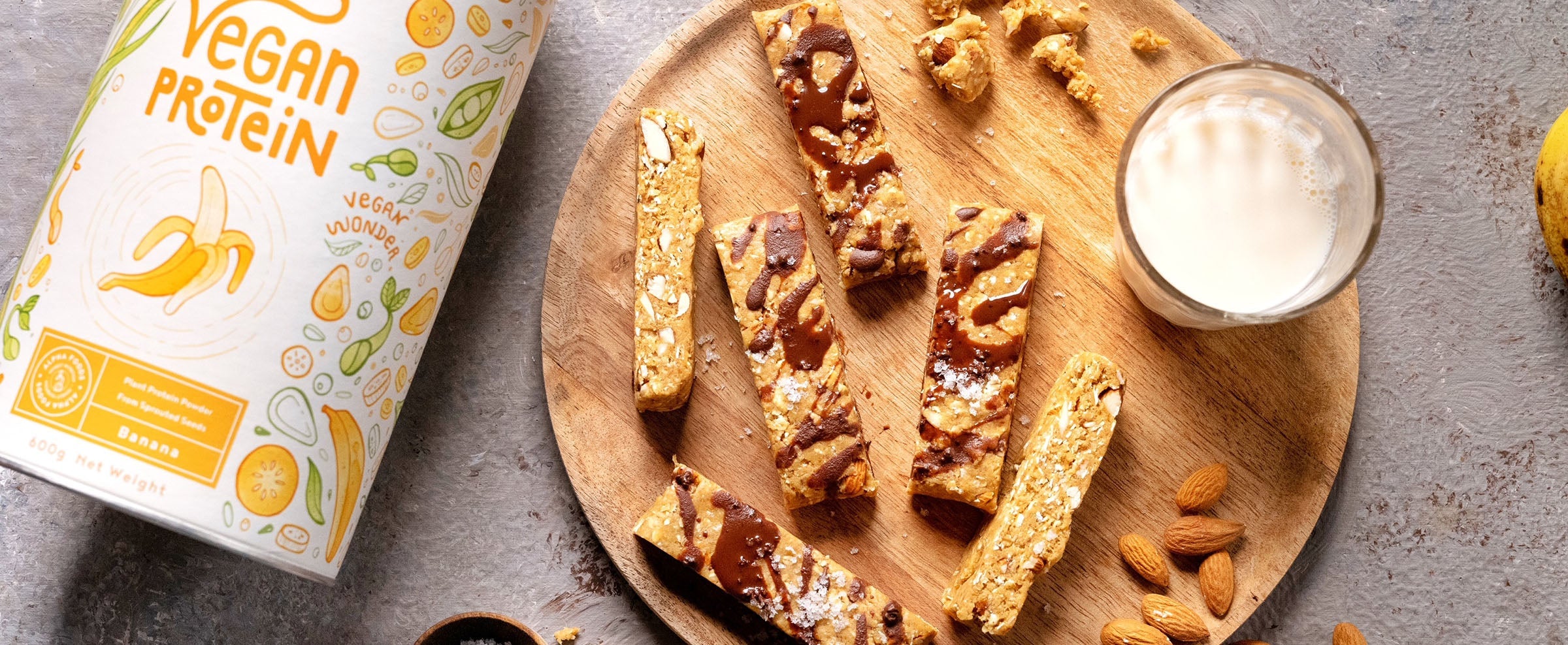 GEZONDE SNACKS: VEGANISTISCHE BANANENBROODREPEN